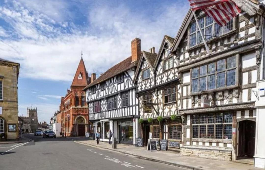 The Gallery Appartment With Parking Stratford-upon-Avon Buitenkant foto